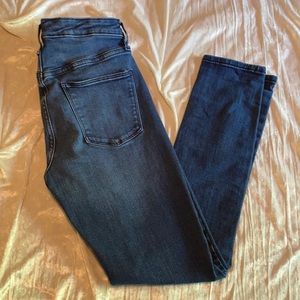 Universal Thread Jeans